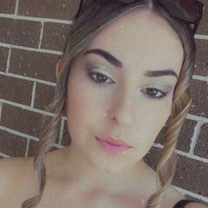 Meet your Posher, Katelynn